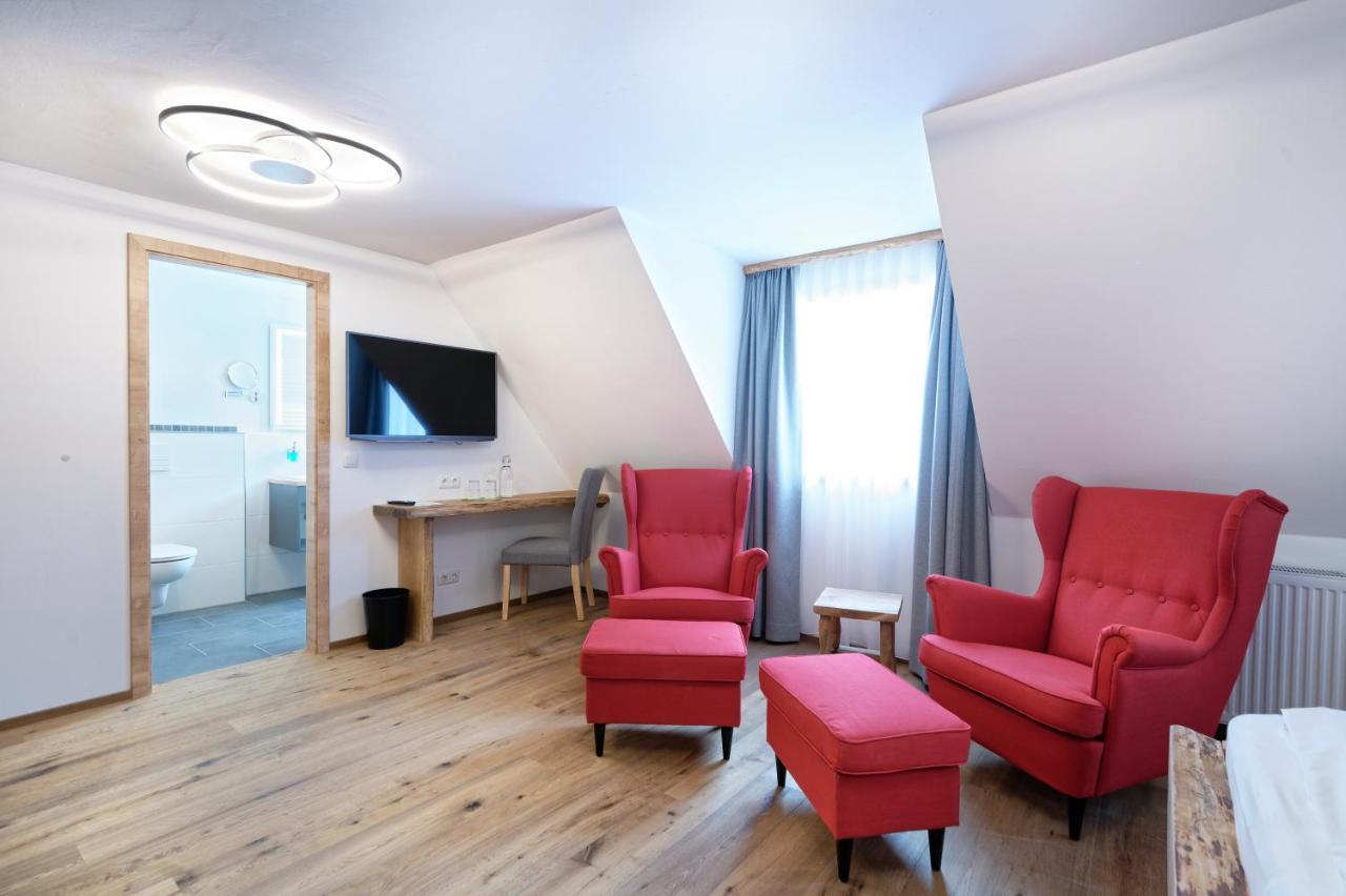 גרמיש-פרטנקירכן Hotel Garni Alpengruss מראה חיצוני תמונה
